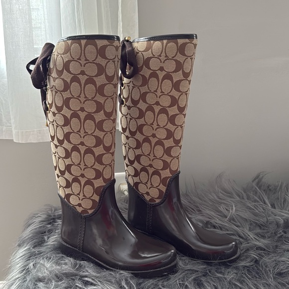 Coach rain boots - Picture 1 of 5